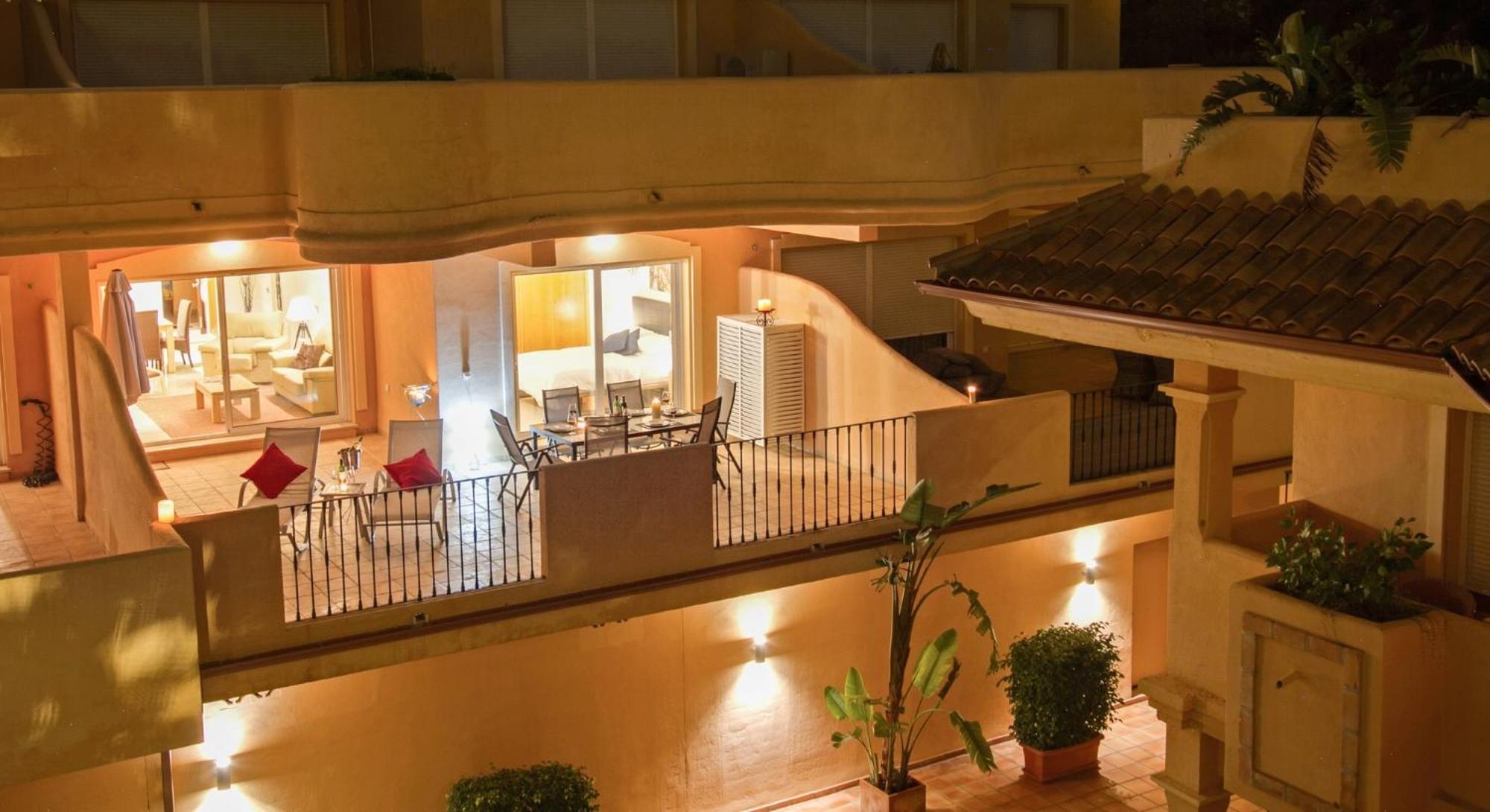 Aloha Hill Club Lluxury 5 Star Golf Resort Near Puerto Banus And 马尔韦利亚 外观 照片