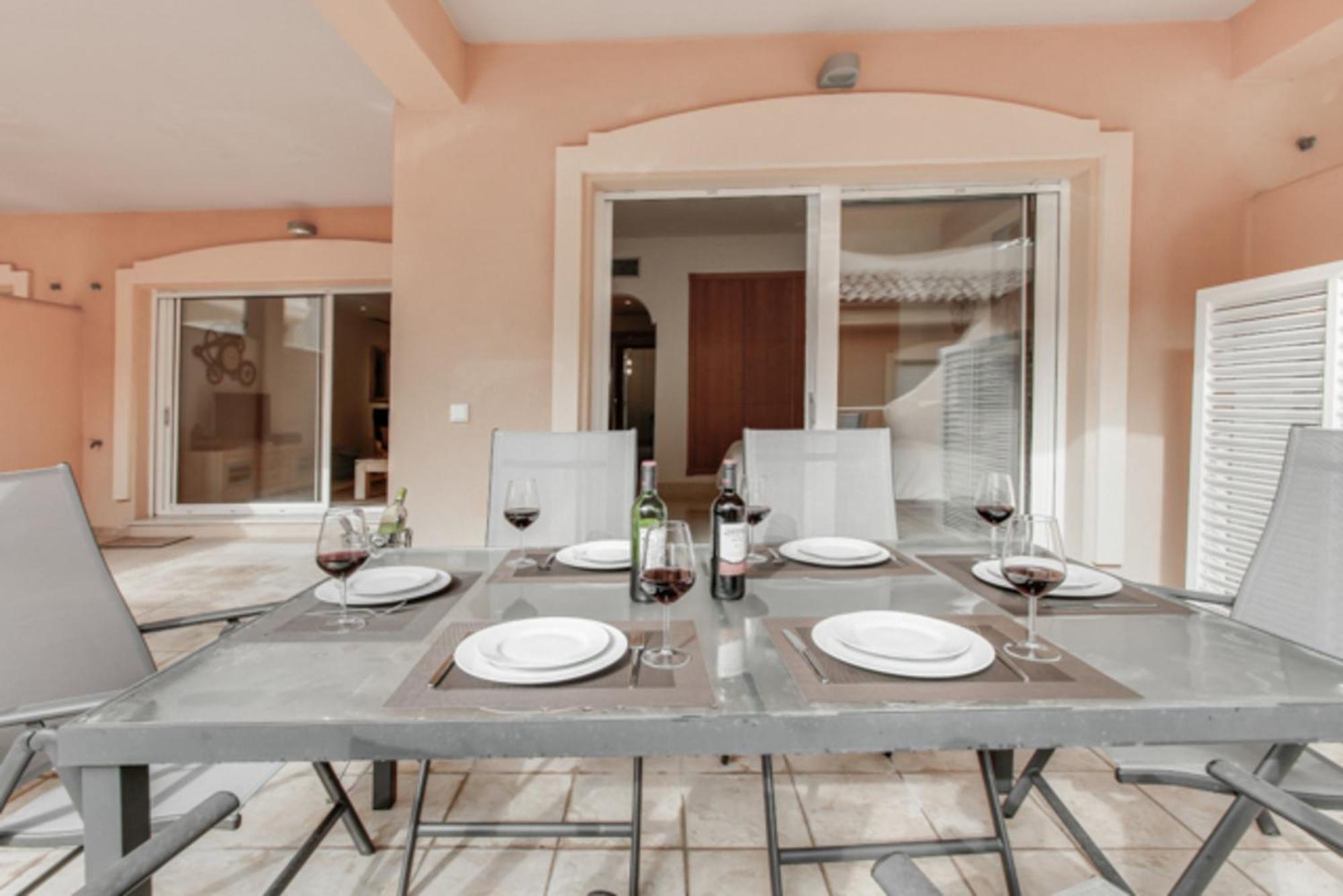 Aloha Hill Club Lluxury 5 Star Golf Resort Near Puerto Banus And 马尔韦利亚 外观 照片