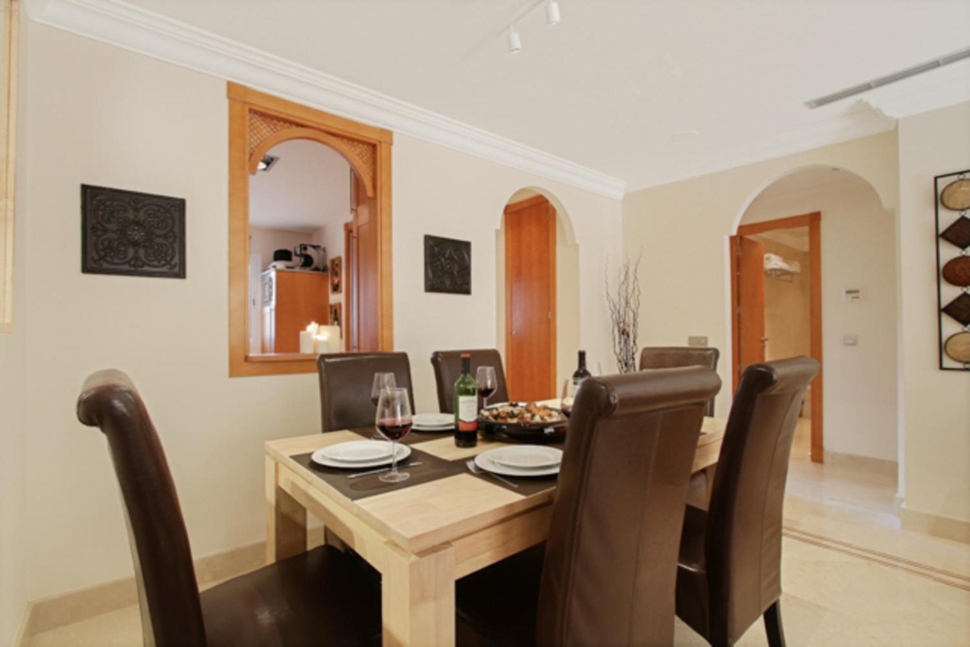 Aloha Hill Club Lluxury 5 Star Golf Resort Near Puerto Banus And 马尔韦利亚 外观 照片