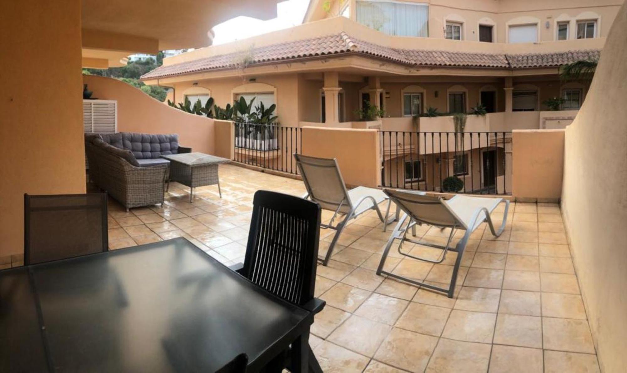 Aloha Hill Club Lluxury 5 Star Golf Resort Near Puerto Banus And 马尔韦利亚 外观 照片