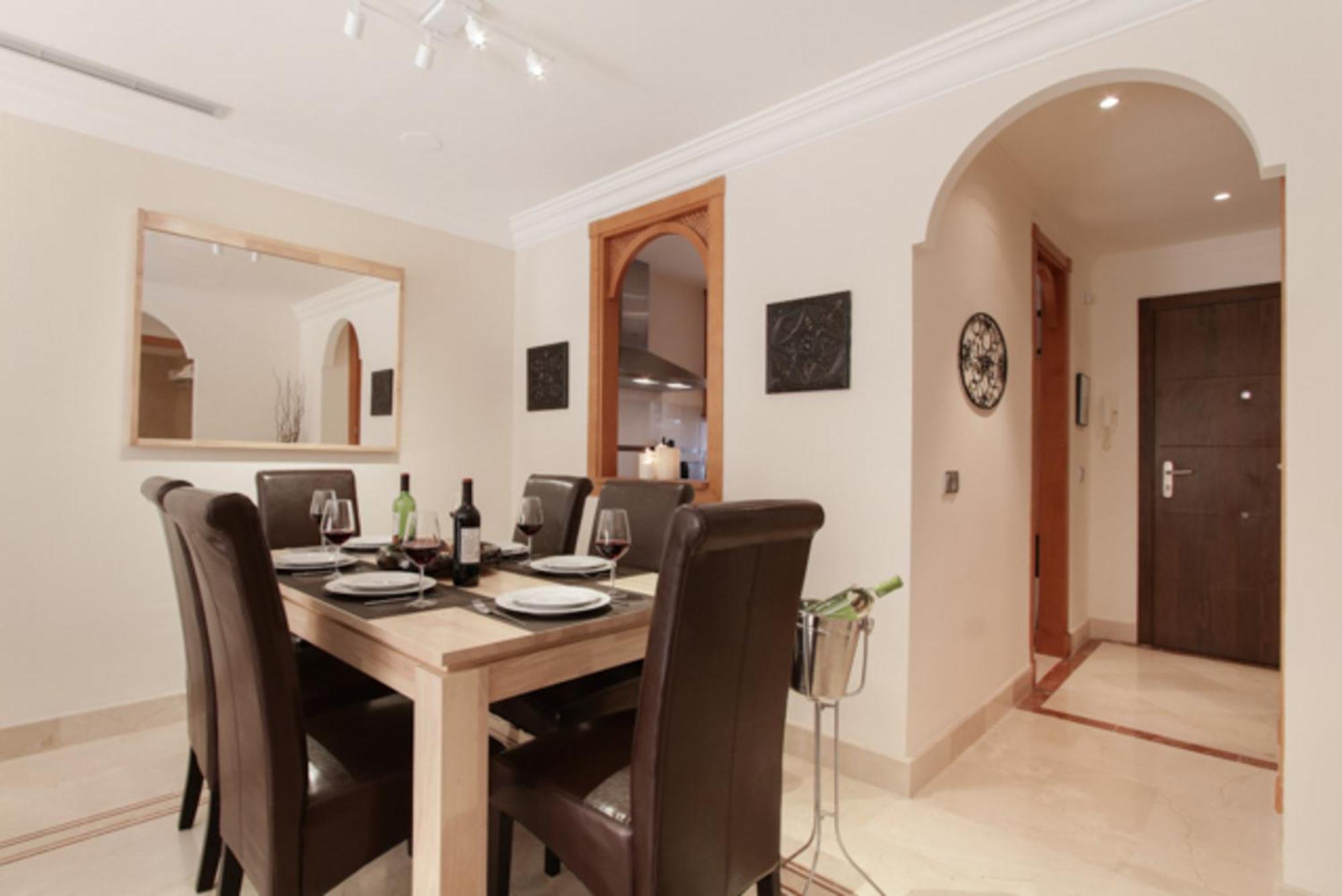 Aloha Hill Club Lluxury 5 Star Golf Resort Near Puerto Banus And 马尔韦利亚 外观 照片